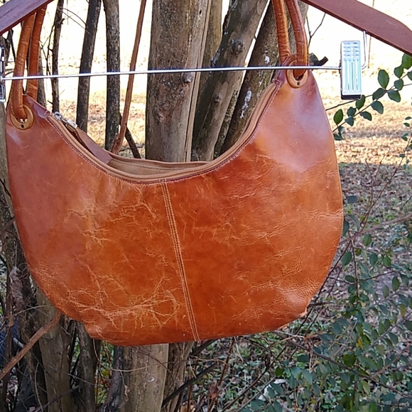 Kenneth Cole over the shoulder purse - Picture 5 of 11